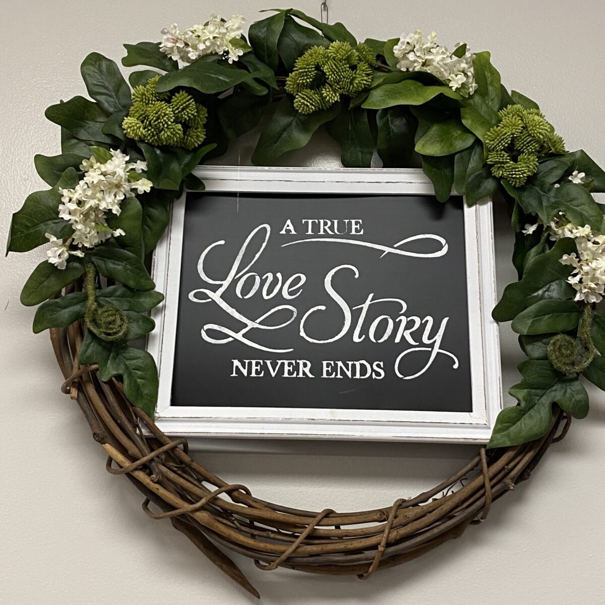 Wreaths & Doorhangers